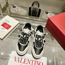 Picture of Valentino Shoes Women _SKUfw129140684fw